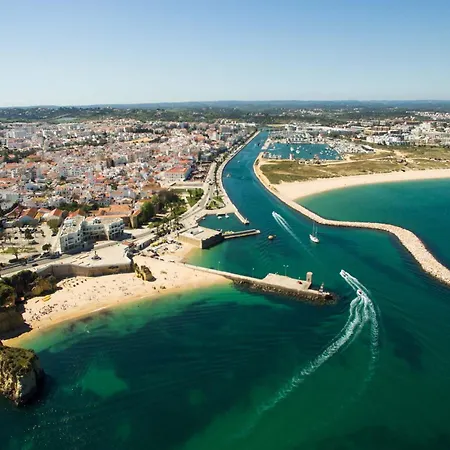 A10 - Silence Ground-floor And Pool 拉哥斯