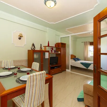 Apartment A10 - Silence Ground-floor And Pool Lagos