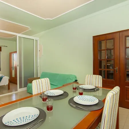 A10 - Silence Ground-floor And Pool Lejlighed